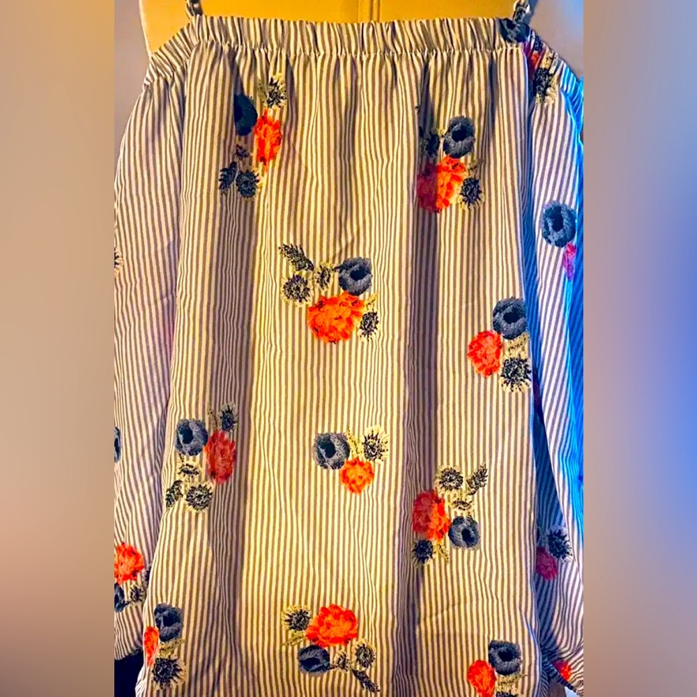 XL  Women’s Floral / Blue Lines / White Blush Fun Top Off Shoulder Top